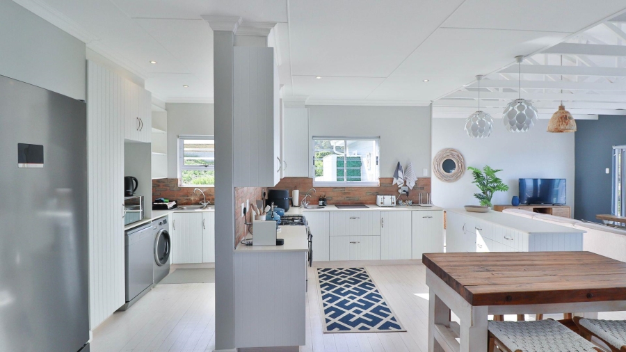 3 Bedroom Property for Sale in Dana Bay Western Cape